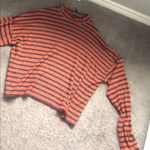 Thin sweater soft material.